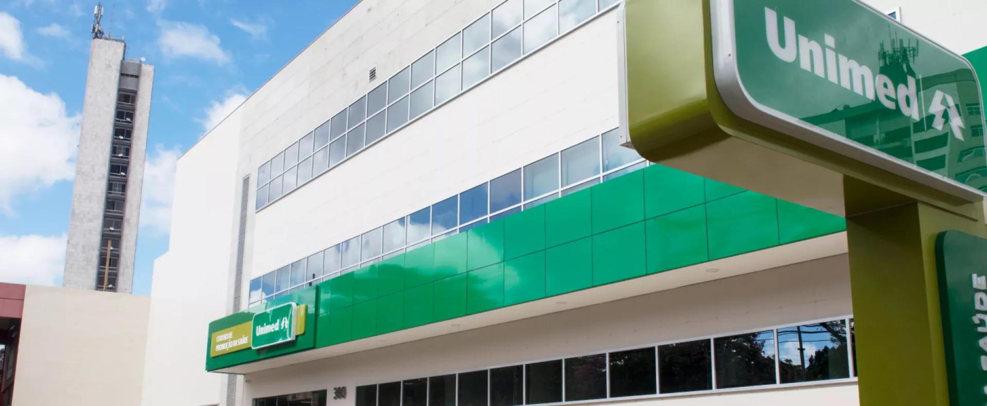 Imagem da parte da frente de uma unidade da unimed