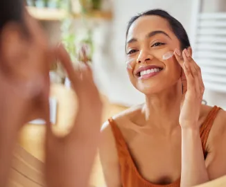 Câncer de pele: quais são os sintomas e como prevenir?