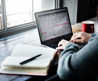 Planejamento semanal: como usar agenda, calendário e aplicativos para organizar o dia a dia