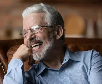 Tipos de prótese dentária: conheça os modelos e os cuidados essenciais