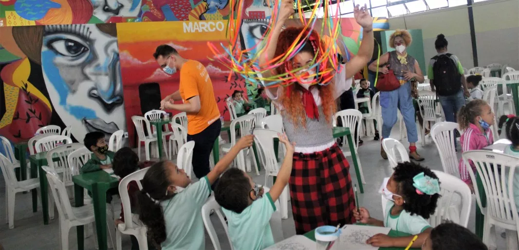 Sociedade do. Riso  em ação do Abraço do Bem