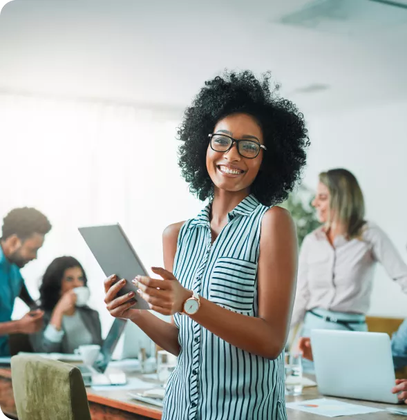 Imagem de uma mulher sorrindo