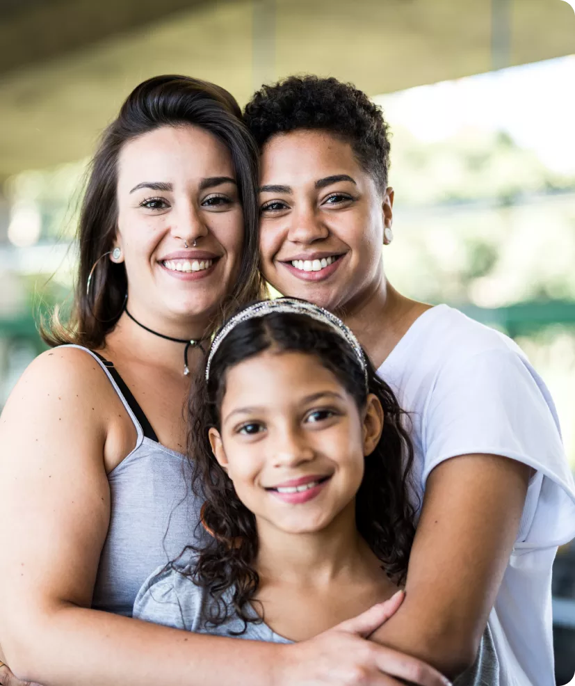 imagem de um casal com sua filha imagem de um casal com sua filha
